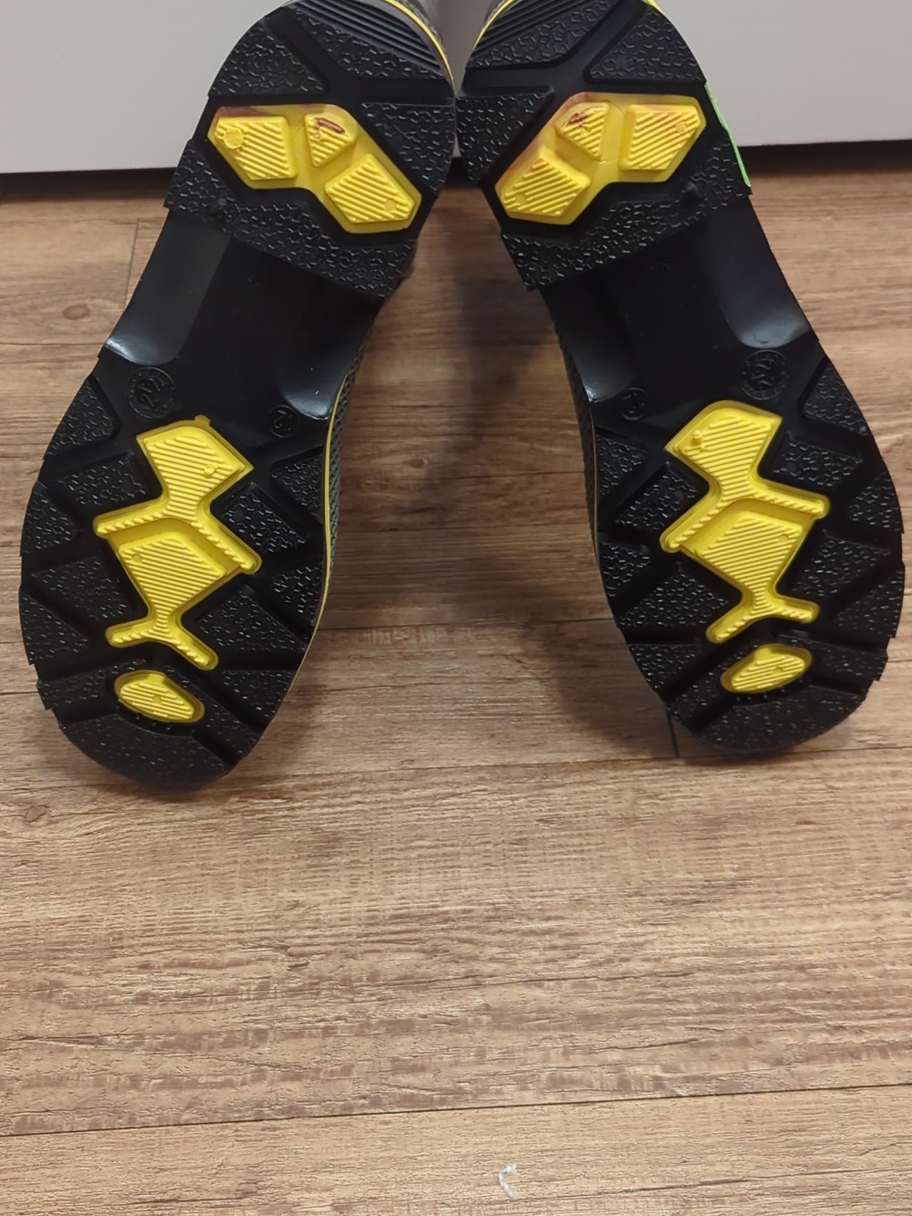 Servus Steel Toe Boots - Picture 4 of 7